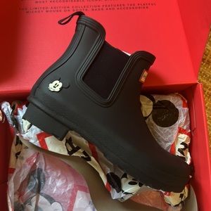 BRAND NEW! Hard to find Mickey wellies.